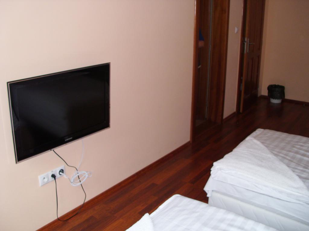 Guest House Mladost Prešov Екстериор снимка
