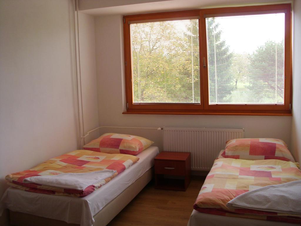 Guest House Mladost Prešov Екстериор снимка